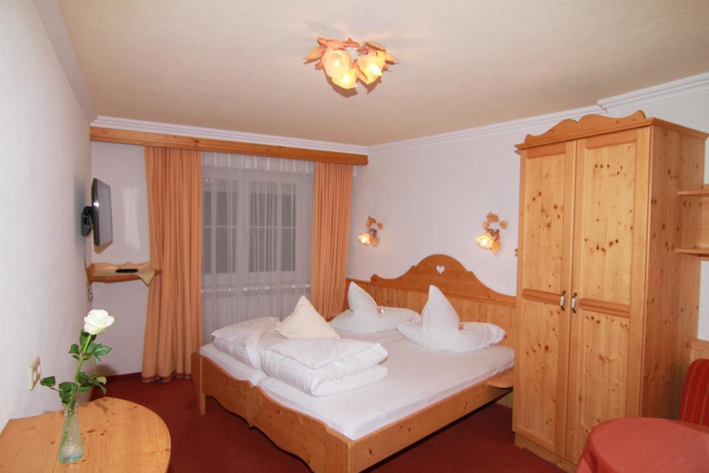 Hotel Mutmanoer à Ischgl Extérieur photo
