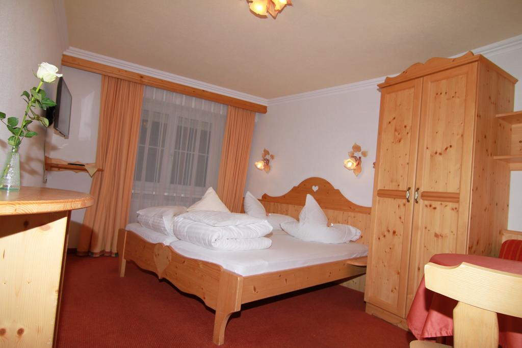 Hotel Mutmanoer à Ischgl Extérieur photo
