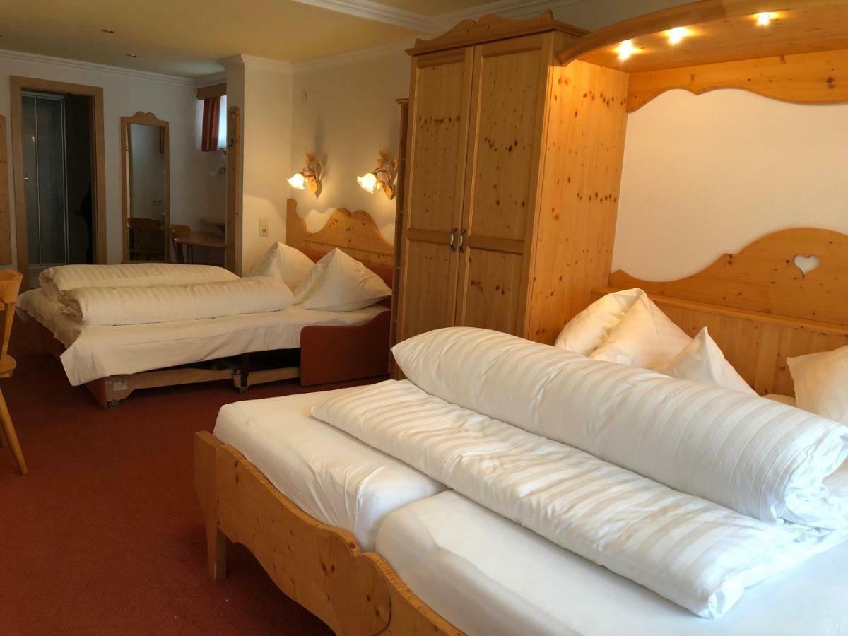 Hotel Mutmanoer à Ischgl Extérieur photo